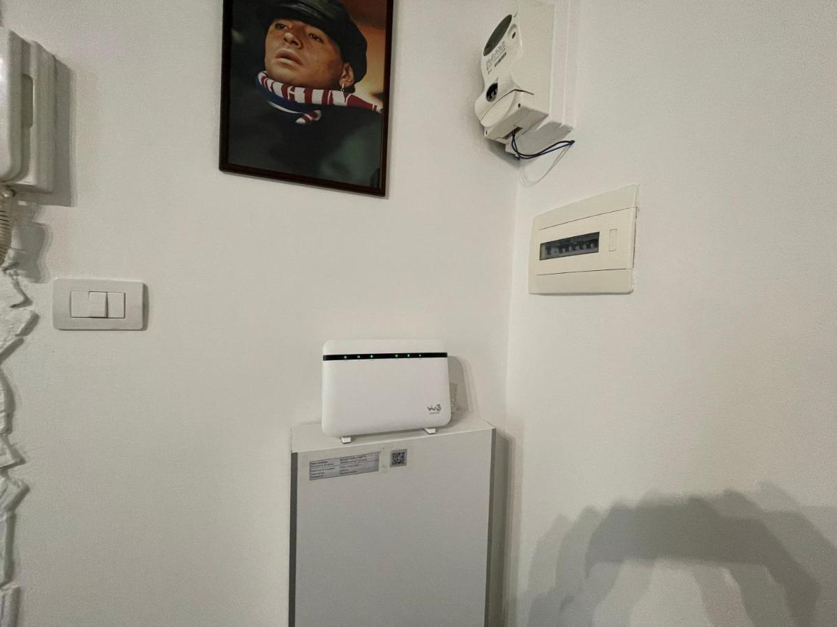 Plan B Apartment Naples Luaran gambar
