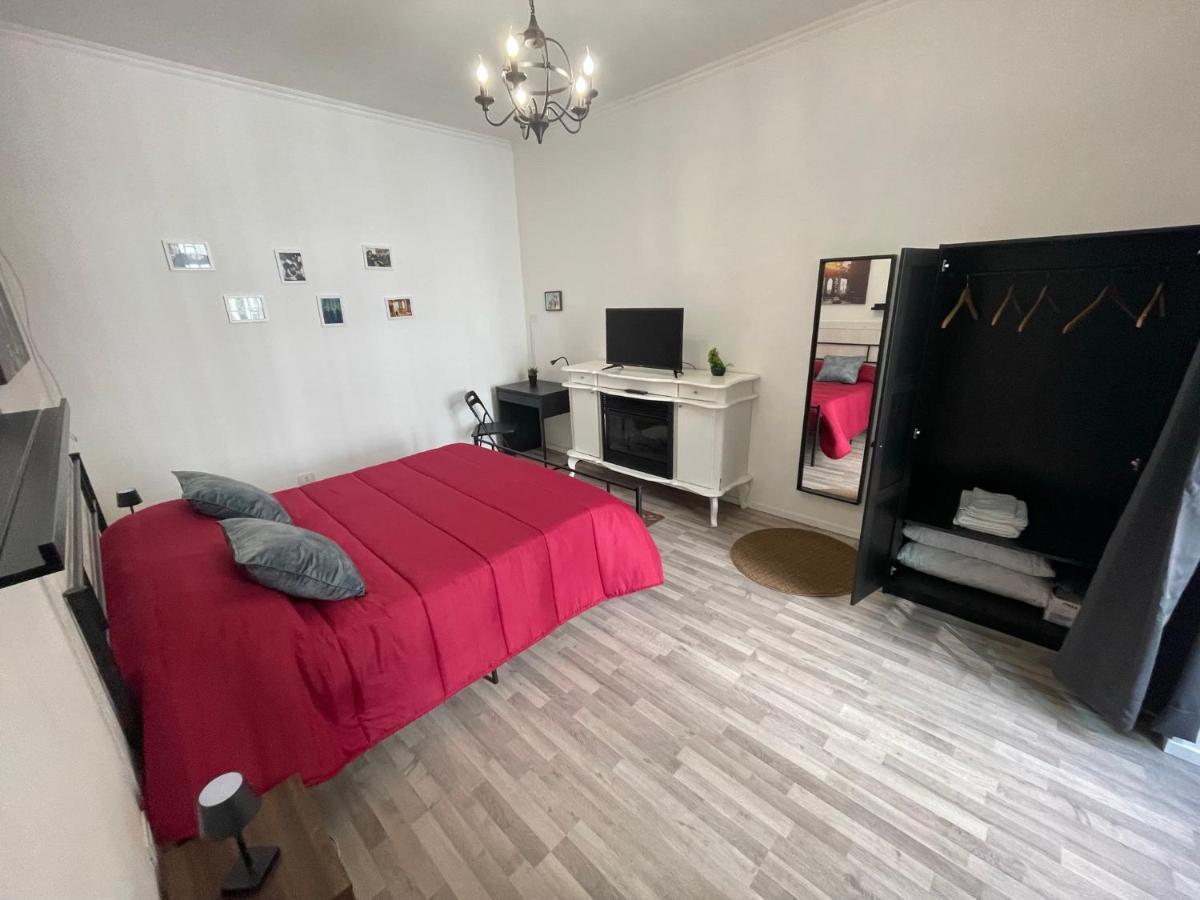 Plan B Apartment Naples Luaran gambar