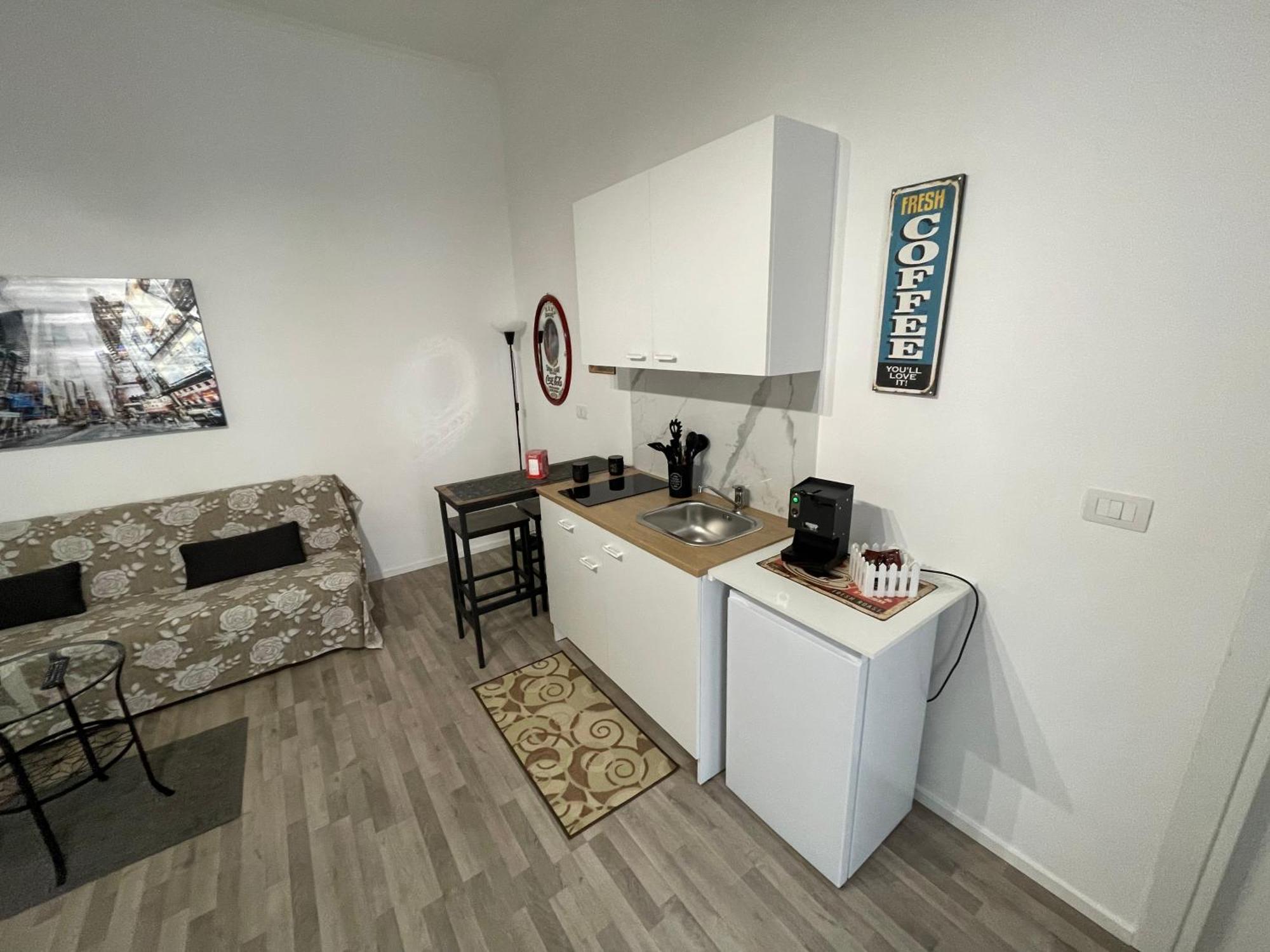 Plan B Apartment Naples Luaran gambar